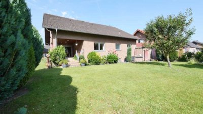 Ruhig gelegenes Familiendomizil mit herrlichem Garten