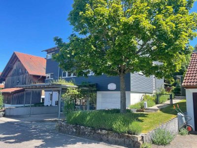 Geräumiges 7-Raum-Einfamilienhaus mit gehobener Innenausstattung in Rottenburg am Neckar