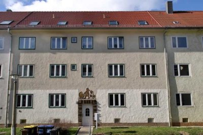 Gohlis - schöne und ruhige 1-Zimmer-Wohnung im Dachgeschoss, Wohnküche, Wanne & Dusche!