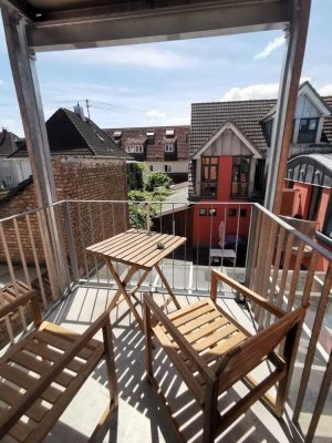 Moderne und gepflegte 2 Zimmer Wohnung mit Einbauküche in Knielingen