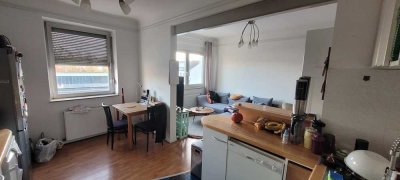 Helle 2-Zimmer-Wohnung mit großer Wohnküche & Gartennutzung in Köln-Dellbrück – nur 50 m zur S-Bahn