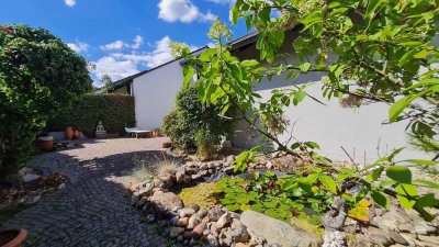 Attraktives 5-Zimmer-Haus mit EBK, Garage nähe KFG in Bad Homburg