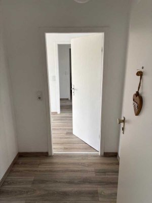 Moderne 3-Zimmer-Wohnung mit Balkon in Delmenhorst für Sie renoviert!
