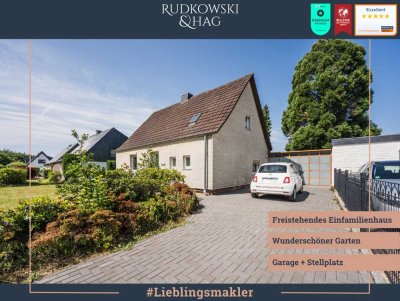 Charmantes Einfamilienhaus mit großem Grundstück in ruhiger Wohnlage