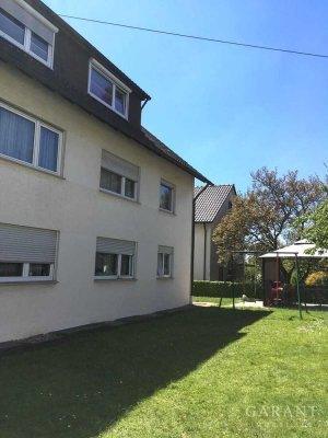 Kapitalanleger oder Selbstbezieher! 3 Zimmer-Dachgeschoss-Wohnung, Balkon und Garage