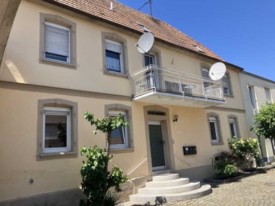 2 Zi-Altbauwohnung, renoviert, 53 qm in Landau Queichheim