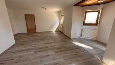 Ruhige Wohnung am Ortsrand von Neuthard