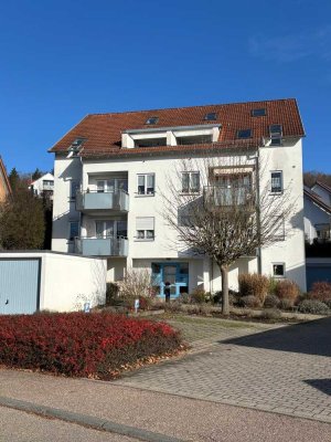 Helle 3-Zimmer Maisonette-Wohnung mit Balkon in Heidenheim
