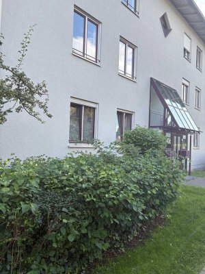 3-Zimmer-Wohnung mit Balkon in Haunstetten West