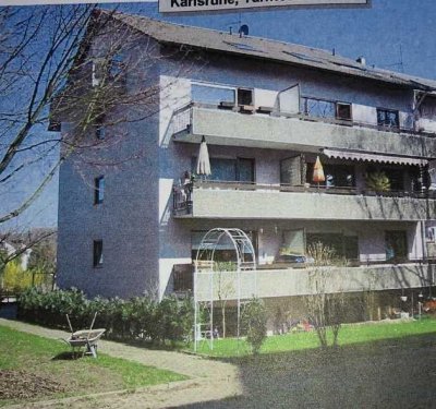 Schöne, helle  2- Zimmer- Dachgeschoss- Wohnung in KA-Wolfartsweier zu vermieten