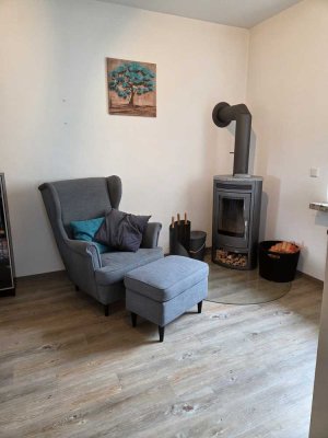 Attraktive 4-Zimmer-Wohnung +geh. Innenausstat. - Dachterrasse und EBK in Neustadt am Rübenberge