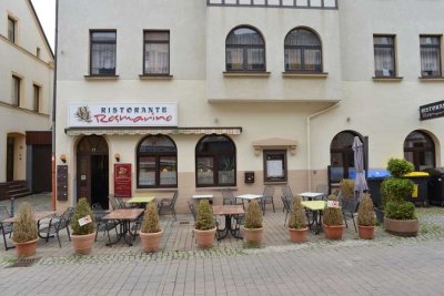 Solides Anlageobjekt in Aue: Mehrfamilienhaus mit 5 Wohnungen und etabliertem Gastronomiebetrieb