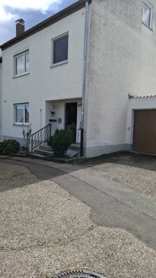 Ruhig gelegenes 4-Zimmer-Haus in Albershausen
