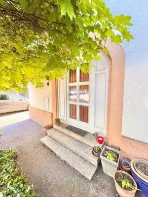 Altbau Flair! Historische 1 Zimmer Wohnung mitten in Ludwigburg!
