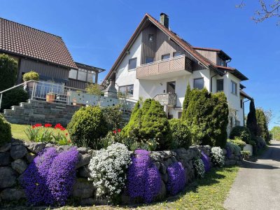Hochwertige Doppelhaushälfte im Grünen bei Kressbronn