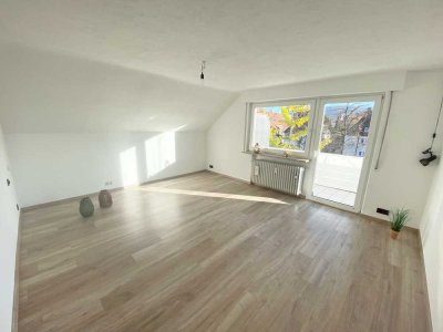 Gemütliches Dachgeschossflair in ruhiger Anliegerstraße