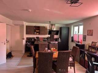 Stilvolle 2-Zimmer-Souterrain-Wohnung mit Balkon in Köln Rath/Heumar