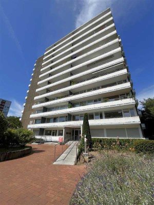 Charmante Zweizimmerwohnung mit Balkon und Panoramablick - !! Renovierungsarbeiten im Gange !!