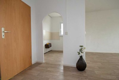 Kautionsfreie 3-Raum Wohnung mit Aufzug !