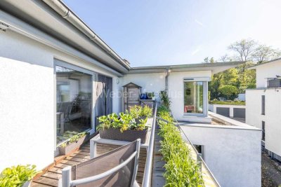 Moderne Penthouse-Wohnung mit Dachterrasse, EBK