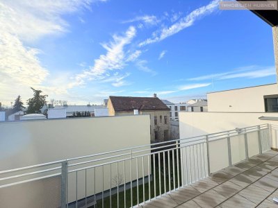 Hoch oben mit Terrasse in Stockerau