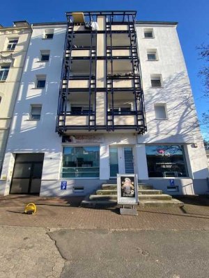 3 Zimmerwohnung mit Balkon - Schiersteiner Strasse in Wiesbaden!
