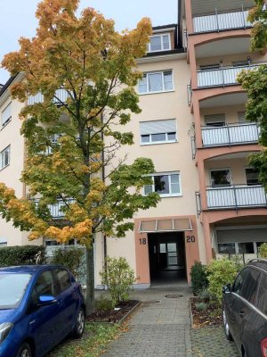 Charmante 2-Zimmer Dachgeschosswohnung in Heppenheim (Bergstraße)