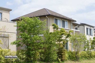 2-Familienhaus, Büro, Lager