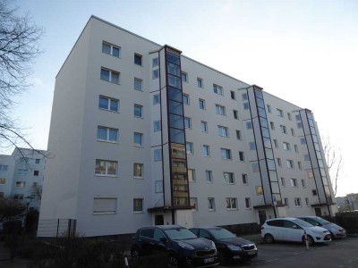 Single-Apartment mit Balkon und Wannenbad - Nur für EINE Person!