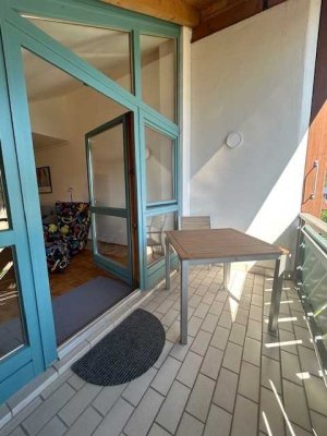 WohnTraum! 2-Zi-DG-Whg. mit sonnigem Balkon
