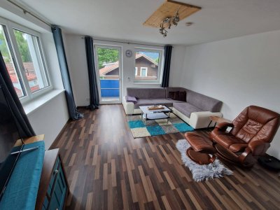 Großzügige, helle 3-Zimmer-Wohnung in Zentrumsnähe – Familien-/WG-tauglich & teilmöbliert