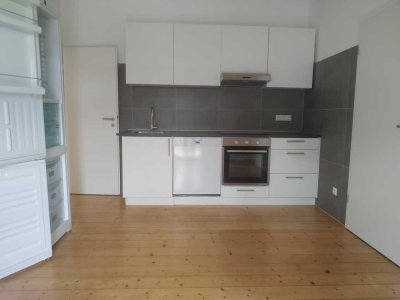 Top-Sanierte 3-Zimmerwohnung mit Terrasse und Gartennutzung