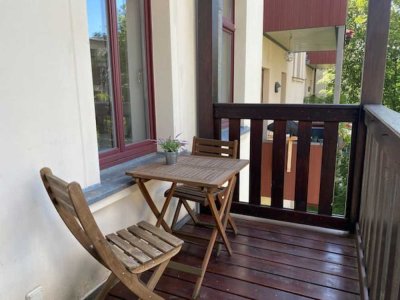 Ruhige möblierte Zweiraumwohnung mit Balkon und Lift im Herzen der Südvorstadt