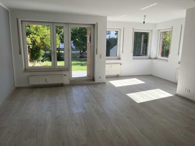 Helle und frisch renovierte 3-Zimmer-Gartenwohnung im Kaarster Zentrum!