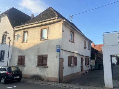 Preiswertes 5,5-Zimmer-Haus in Kirrweiler (Pfalz)