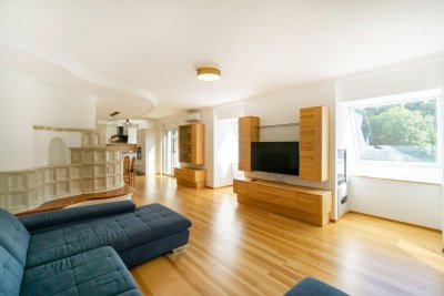 Dachterrassenwohnung vom Feinsten! Komfort und Ruhe im Grünen auf knapp 100 m²