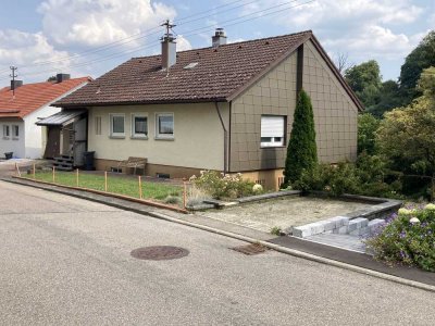 Einfamilienhaus mit Einliegerwohnung  in Aalen-Wasseralfingen zu verkaufen