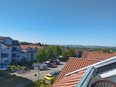 1-Raum-DG-Wohnung mit Balkon nahe Nordcampus
