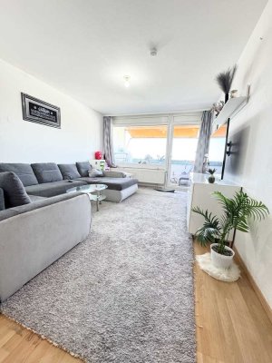 Wunderschöne 2-Zimmer-Wohnung mit Balkon und traumhaftem Weitblick!