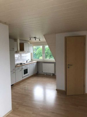 Schöne, sonnige 2-Zimmer-Wohnung in Nürnberg, Hohe Marter zu vermieten.