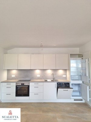 Frisch sanierte 2-Zimmer-Dachgeschosswohnung in Maxglan – wertige Ausstattung &amp; zentrale Lage
