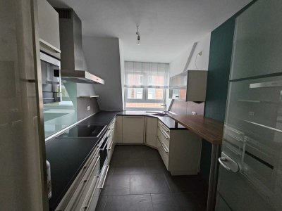 moderne 3-Zimmer Wohnung mit 2 Balkonen in Würzburg-Lengfeld ab sofort