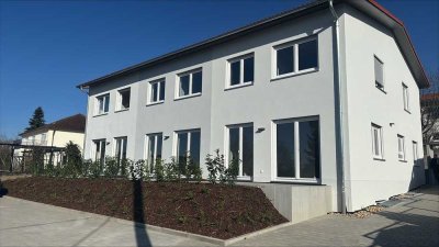 Neubau Reihenhaus in Munderkingen mit niedrigen Nebenkosten und PV-Anlage
