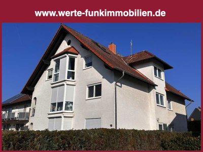 Wohnen mit Charme! Lichtdurchflutete Balkonwohnung mit stimmungsvollem Glaserker in Goddelau