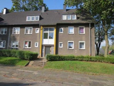 Hier lässt es sich aushalten: interessante 3-Zi.-Wohnung