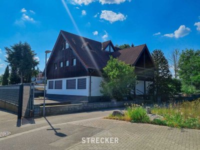 Beeindruckend und imposant - Wohnhaus in Ortsrandlage von Weingarten/Baden