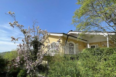LORCH-WALDHAUSEN. EINMALIGES ANWESEN IN NATURVERBUNDENER LAGE. IDEAL FÜR FAMILIEN, SELBSTÄNDIGE...