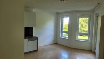 Ansprechende 2-Raum-Wohnung mit EBK und Balkon in Baden