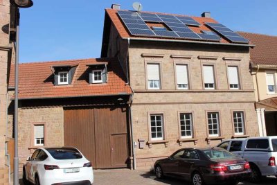 Repräsentativer, charmanter Bauernhof in Mörsfeld/Donnersbergkreis