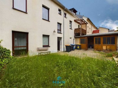 Leben, lieben, bohren: Das Mehrgenerationenhaus in Falkenstein für kreative Köpfe und flinke Hände